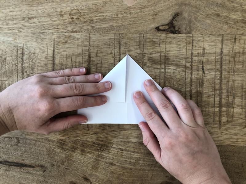 Tuto - Fabriquer son marque-page papillon en origami avec le Jardin Secret