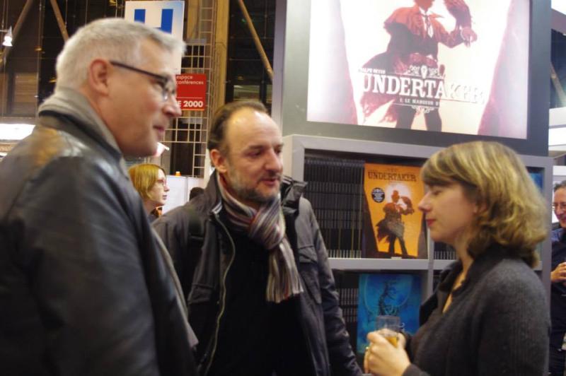 Sylvain Vallée en discussion avec Didier Pasamonik et Pauline Mermet, éditrice